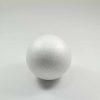 vormen van piepschuim een bol, 10 cm diameter