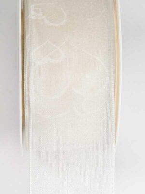 organza-lint-creme-met-harten