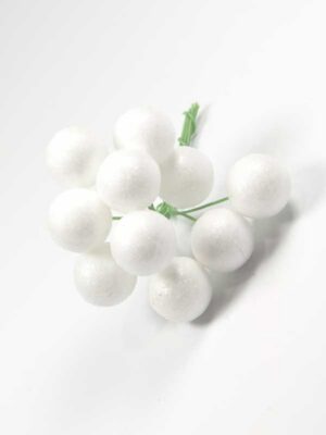 balletjes-op-draad-glinsterend-wit