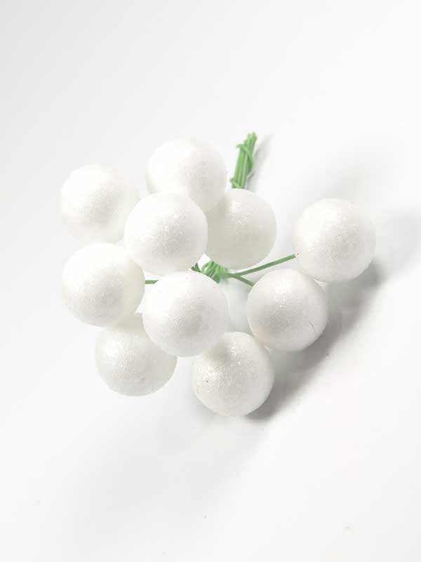 balletjes-op-draad-glinsterend-wit