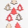 houten-kerstboompjes-mini-naturel-en-rood
